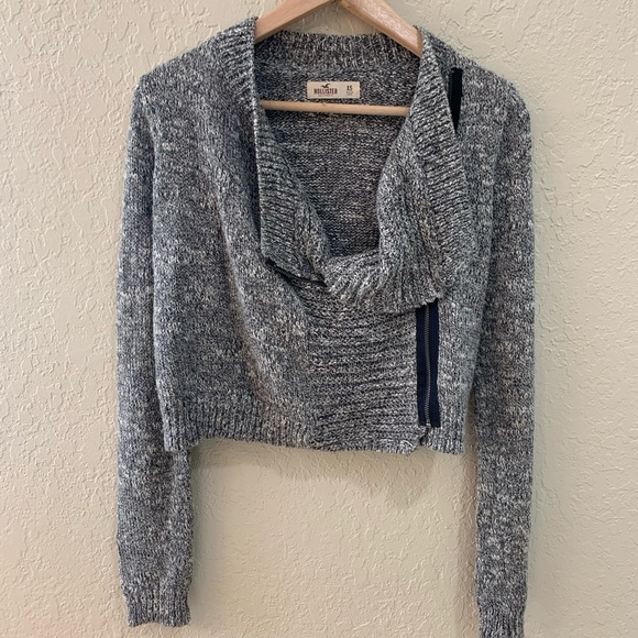 Hollister Sweaters - Hollister grey zip detail knit sweater